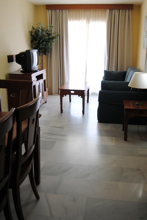 Rincón de la Victoria Apartamentos Turisticos Anoreta מראה חיצוני תמונה