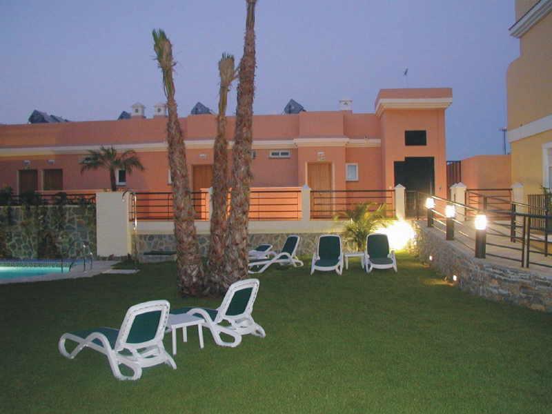 Rincón de la Victoria Apartamentos Turisticos Anoreta מראה חיצוני תמונה